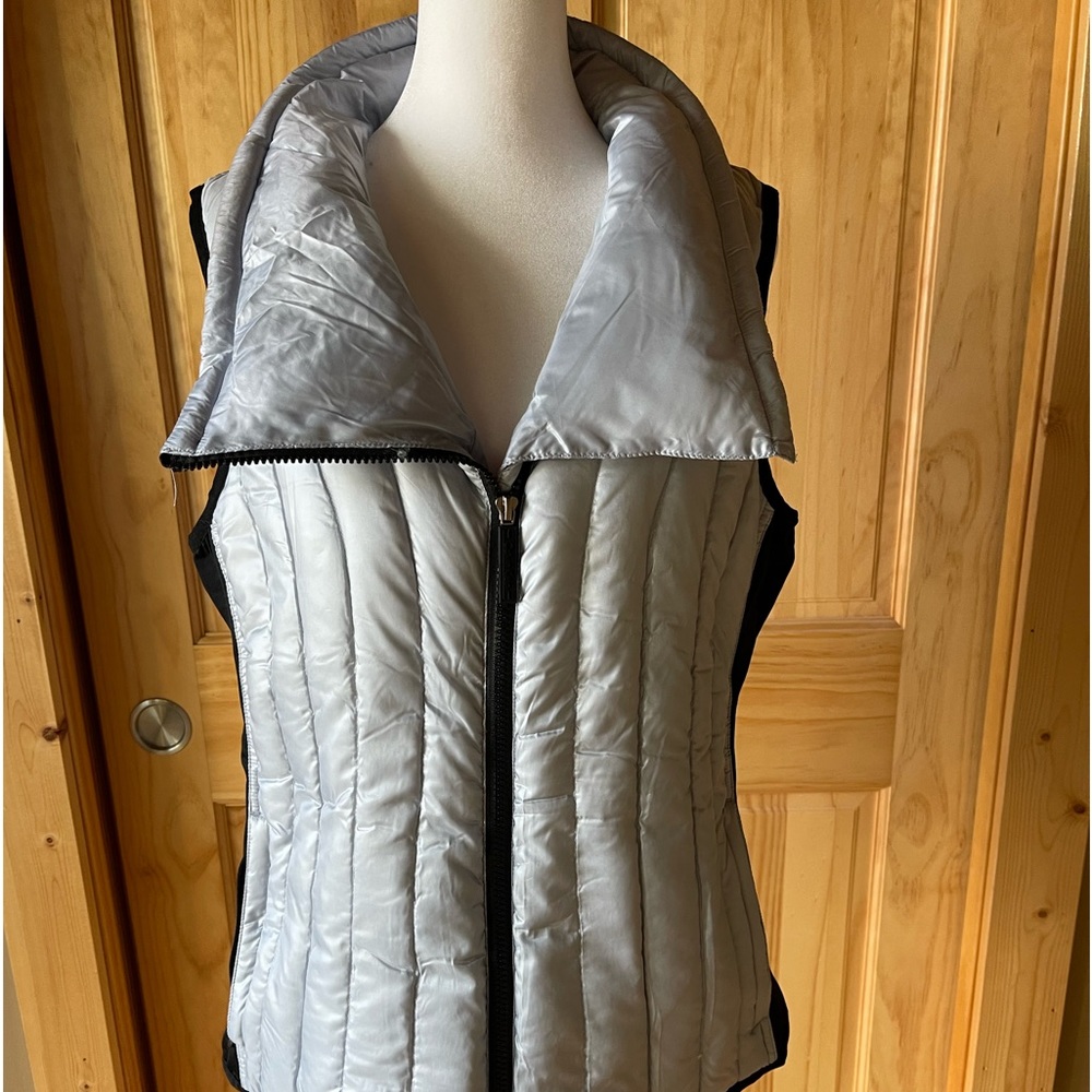 Calvin Klein Performance Vest Size L